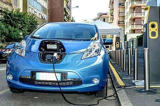 新電動(dòng)汽車